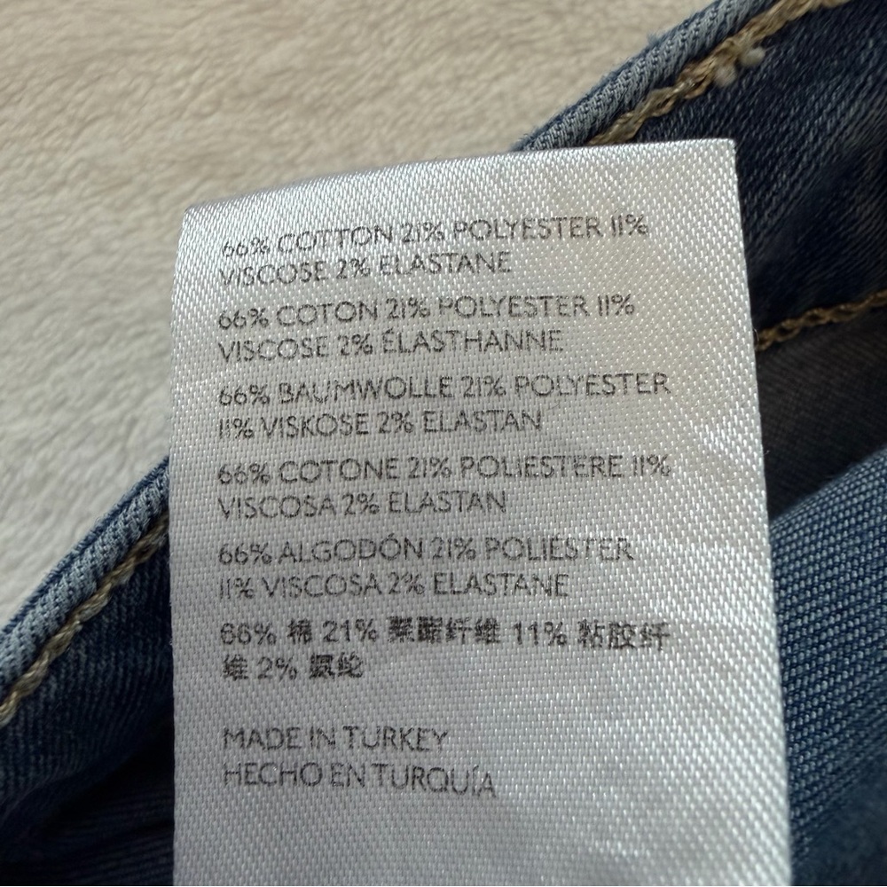 We The Free Just Float On Flare Jeans Raw Hems Medium Wash - Picture 12 of 16